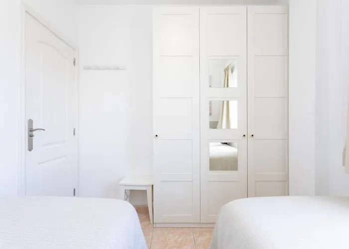 Deluxe 5 * 라 라구나