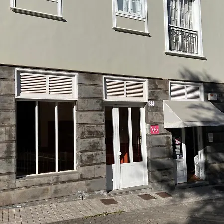 Deluxe 5 Apartment *