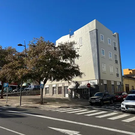 Deluxe 5 * La Laguna (Tenerife)